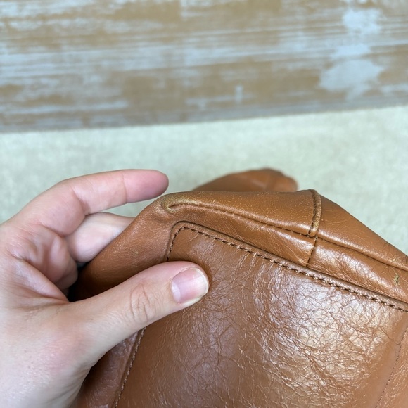 Tory Burch Dena Crossbody Purse Brown Leather Preppy Classic Gold Hardware - Picture 13 of 16